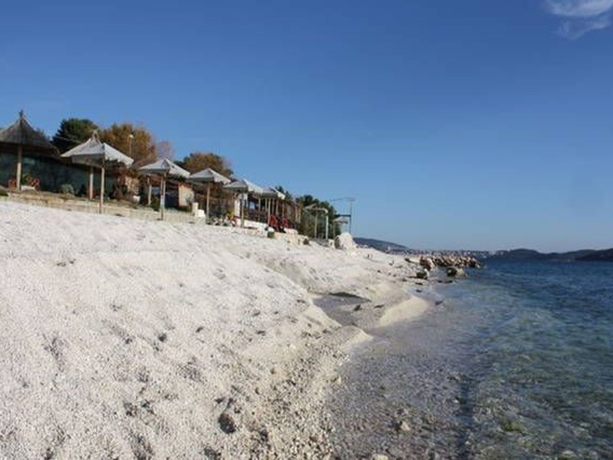 Gemütliche Wohnung in Seget Donji mit Grill und Garten-Image-tags.info