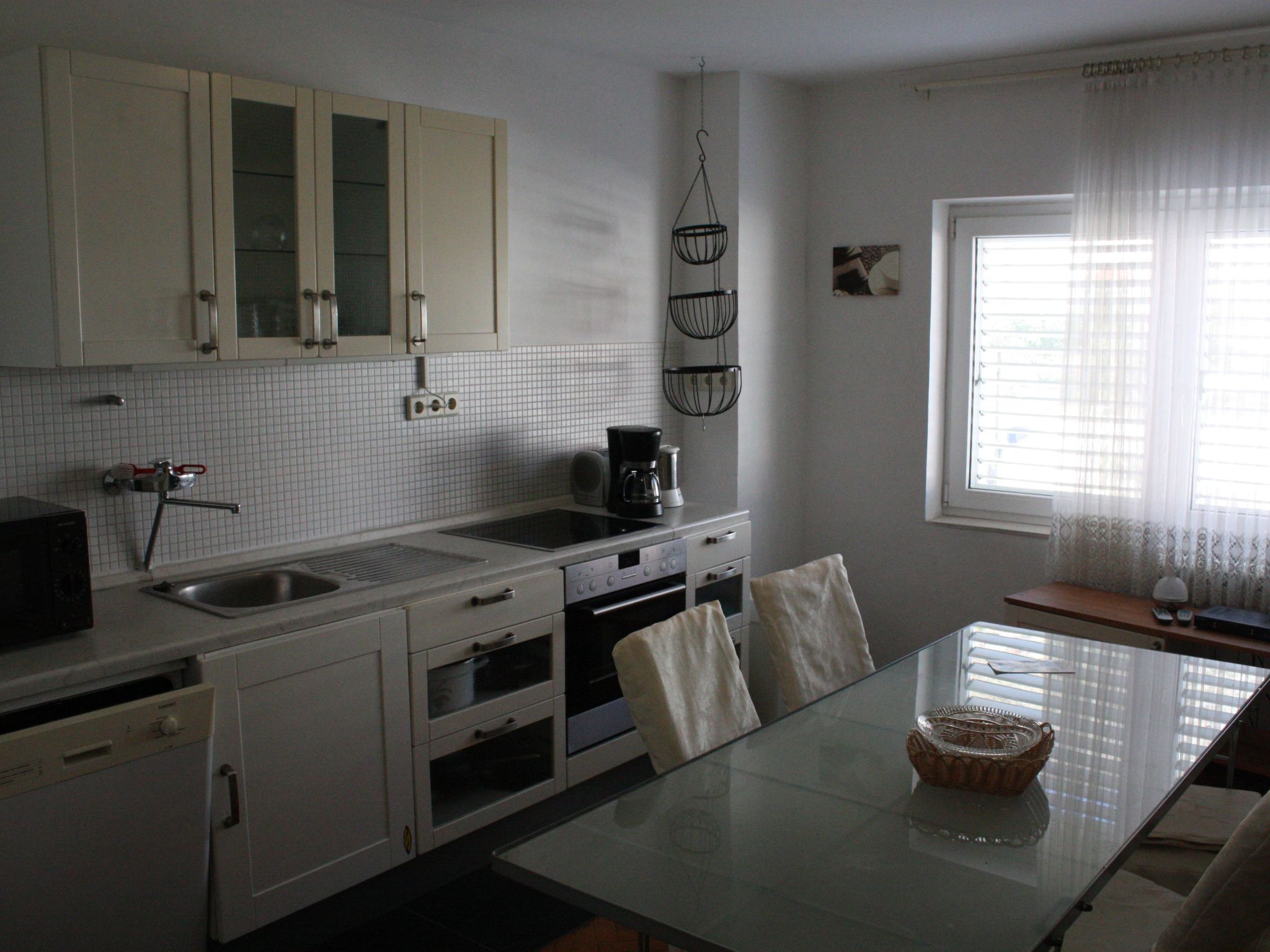 Wohnung in Seget Donji mit Grill und Garten-Image-tags.info