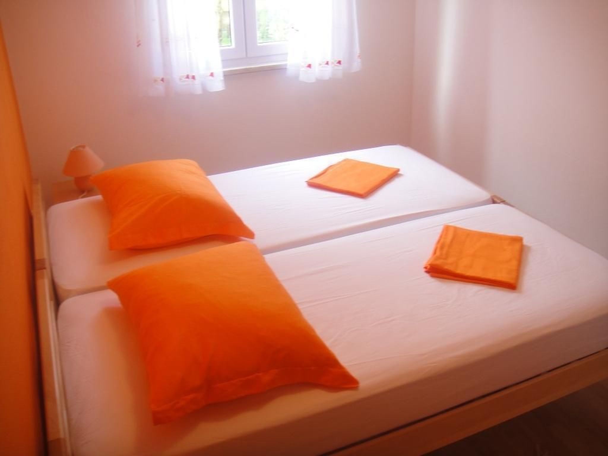 Erdgeschosswohnung mit viel Komfort und Terrasse-Drinnen