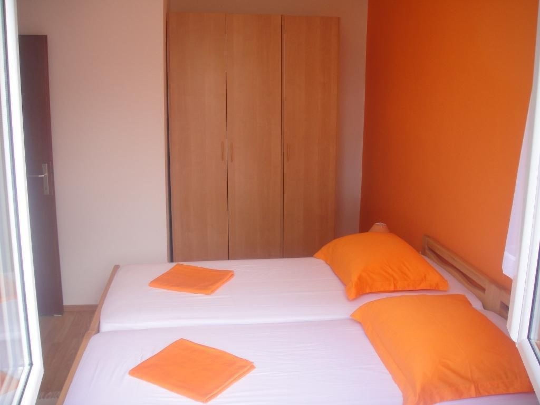 Erdgeschosswohnung mit viel Komfort und Terrasse-Drinnen