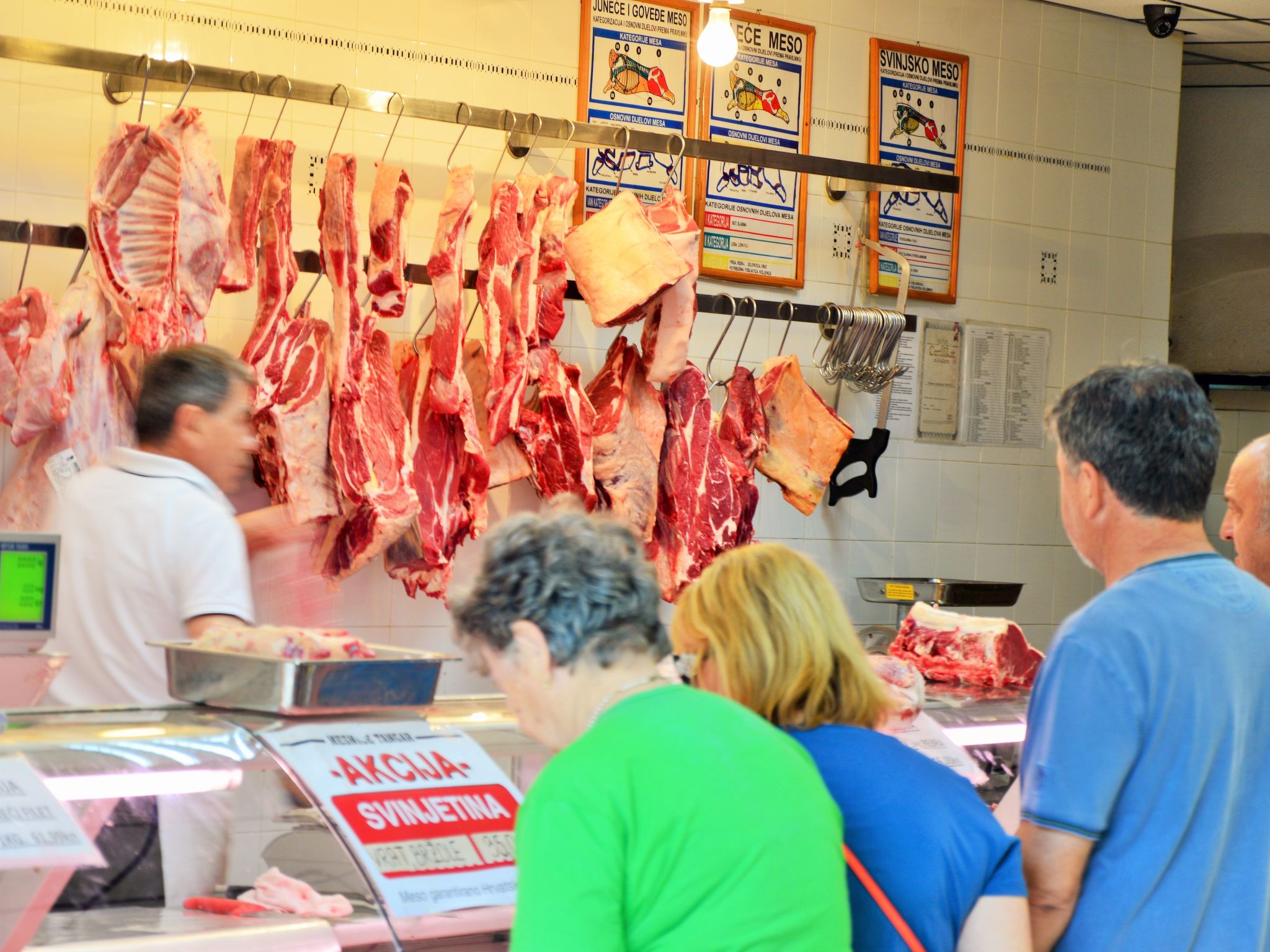 Erdgeschosswohnung mit viel Komfort und Terrasse-Drinnen