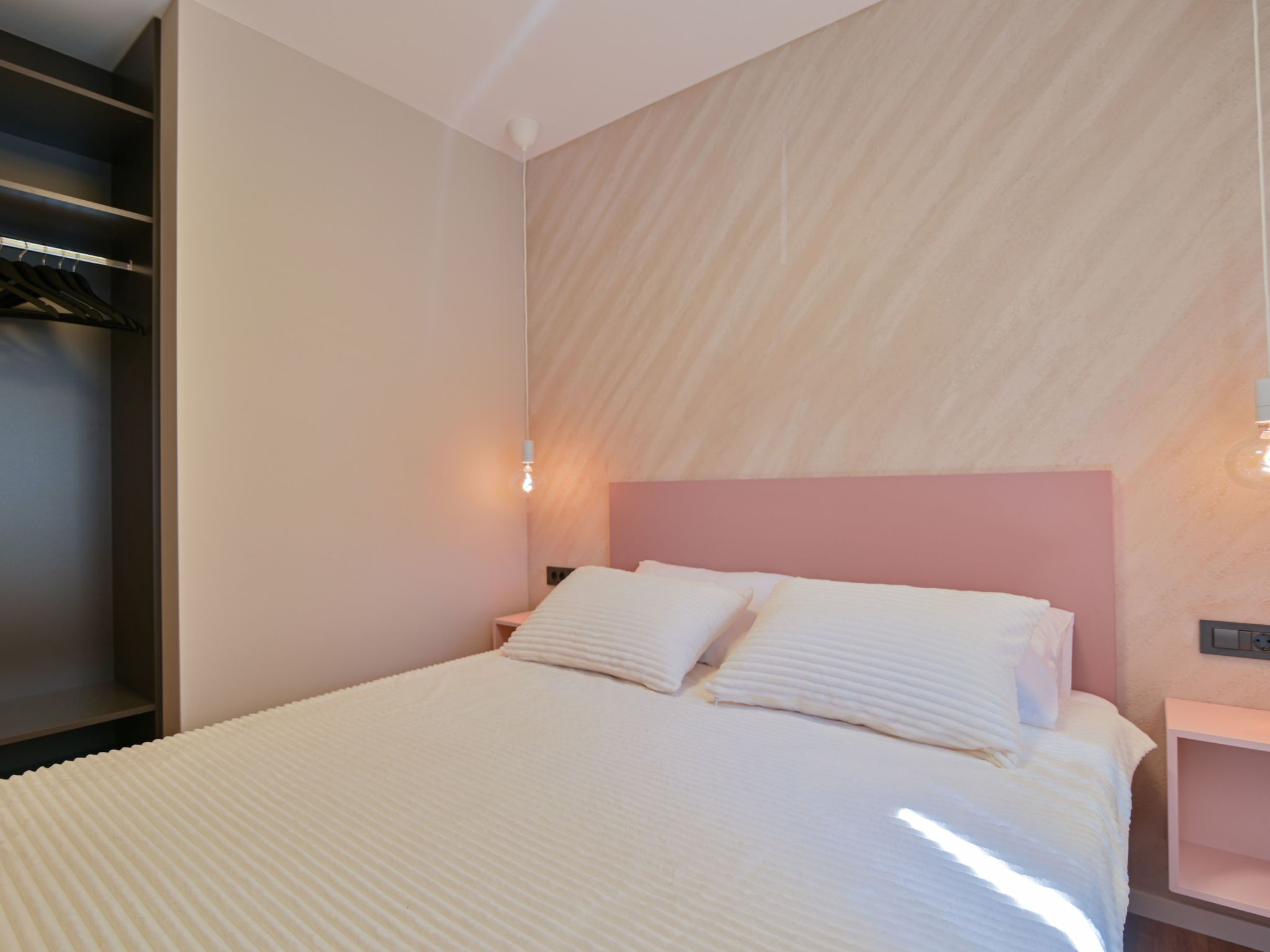 NOIR Design-Wohnung-Image-tags.info