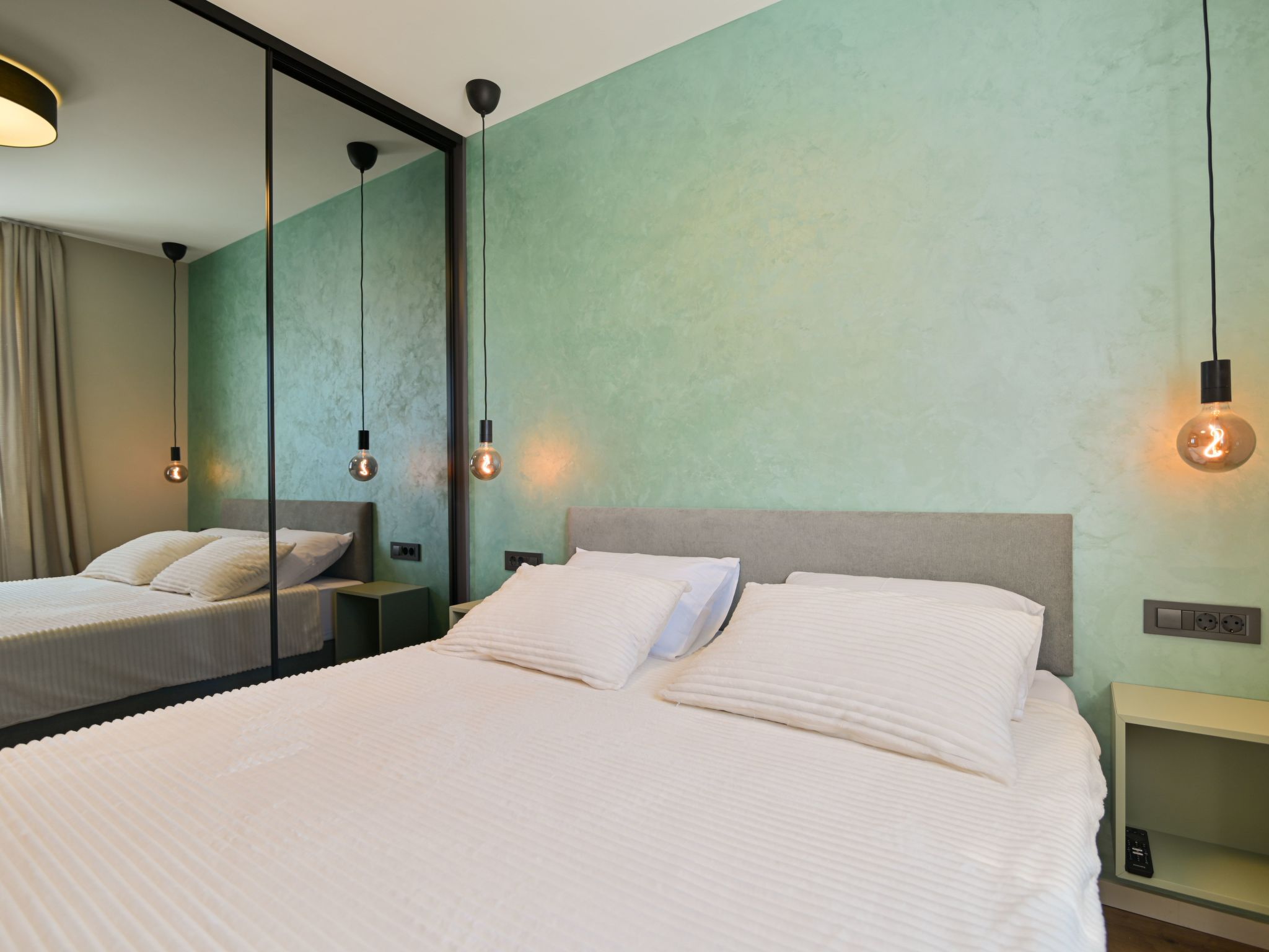 NOIR Design-Wohnung-Image-tags.info