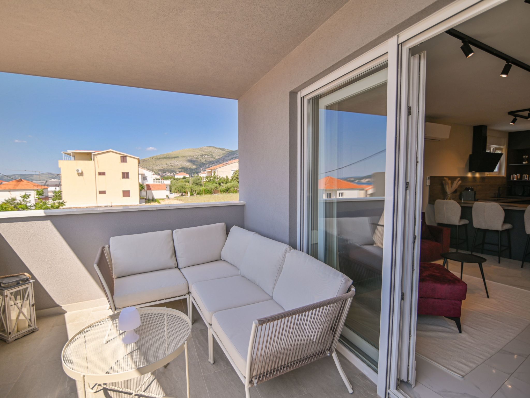 NOIR Design-Wohnung-Image-tags.info