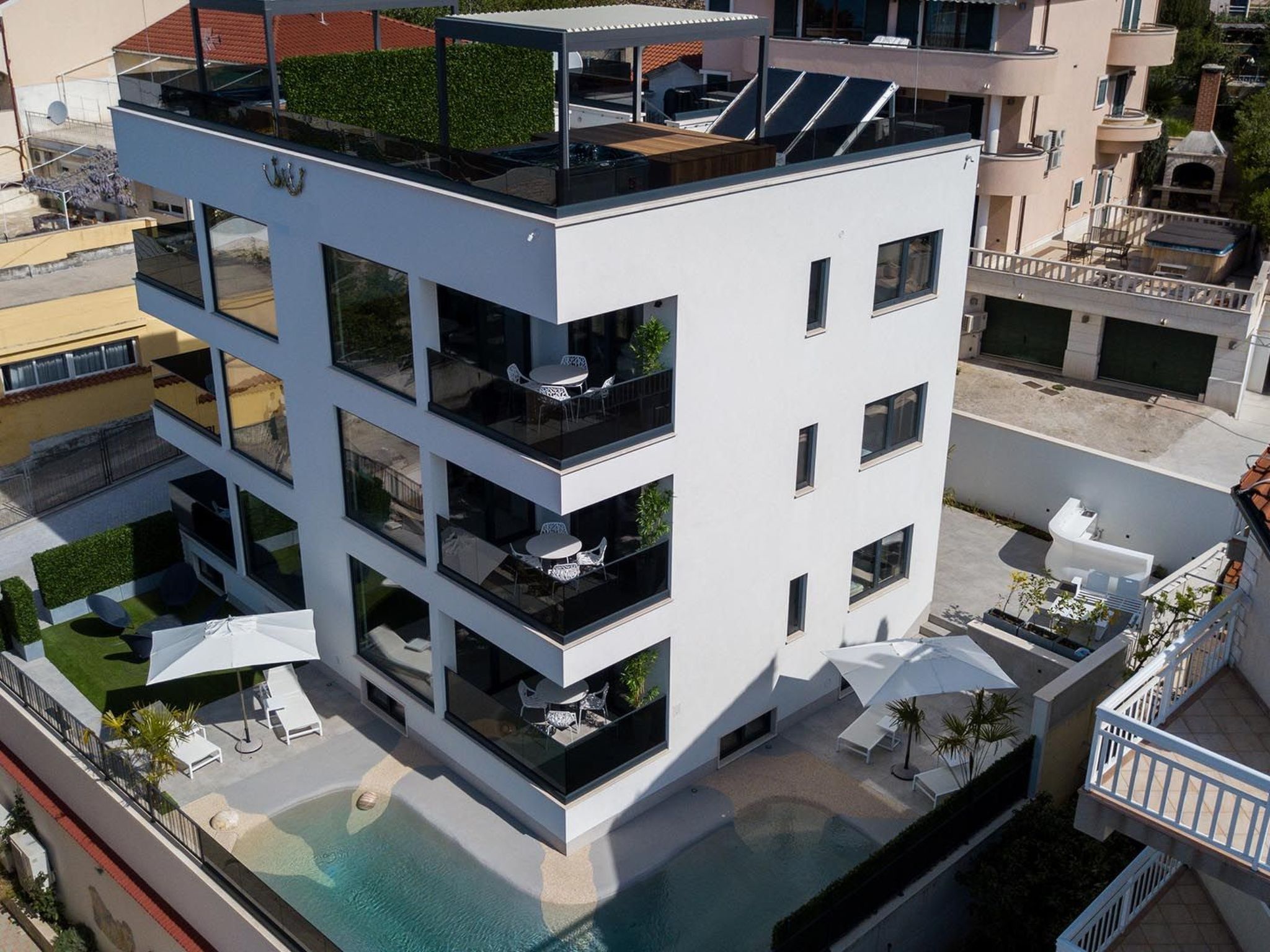 Luxuriöses Vier-Sterne-Apartment Prestige I.-Draußen