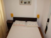 Romantisch Balkonappartement op 200m van Zee in Trogir - thumbnail 3