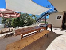 Viva-by the Sea: Modern appartement met zwembad op 60m van de Adriatische Zee - thumbnail 4