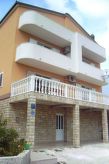 Appartement met waterzicht nabij Trogir voor 3 personen - thumbnail 1