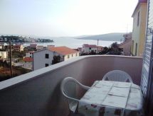 Appartement met waterzicht nabij Trogir voor 3 personen - thumbnail 6