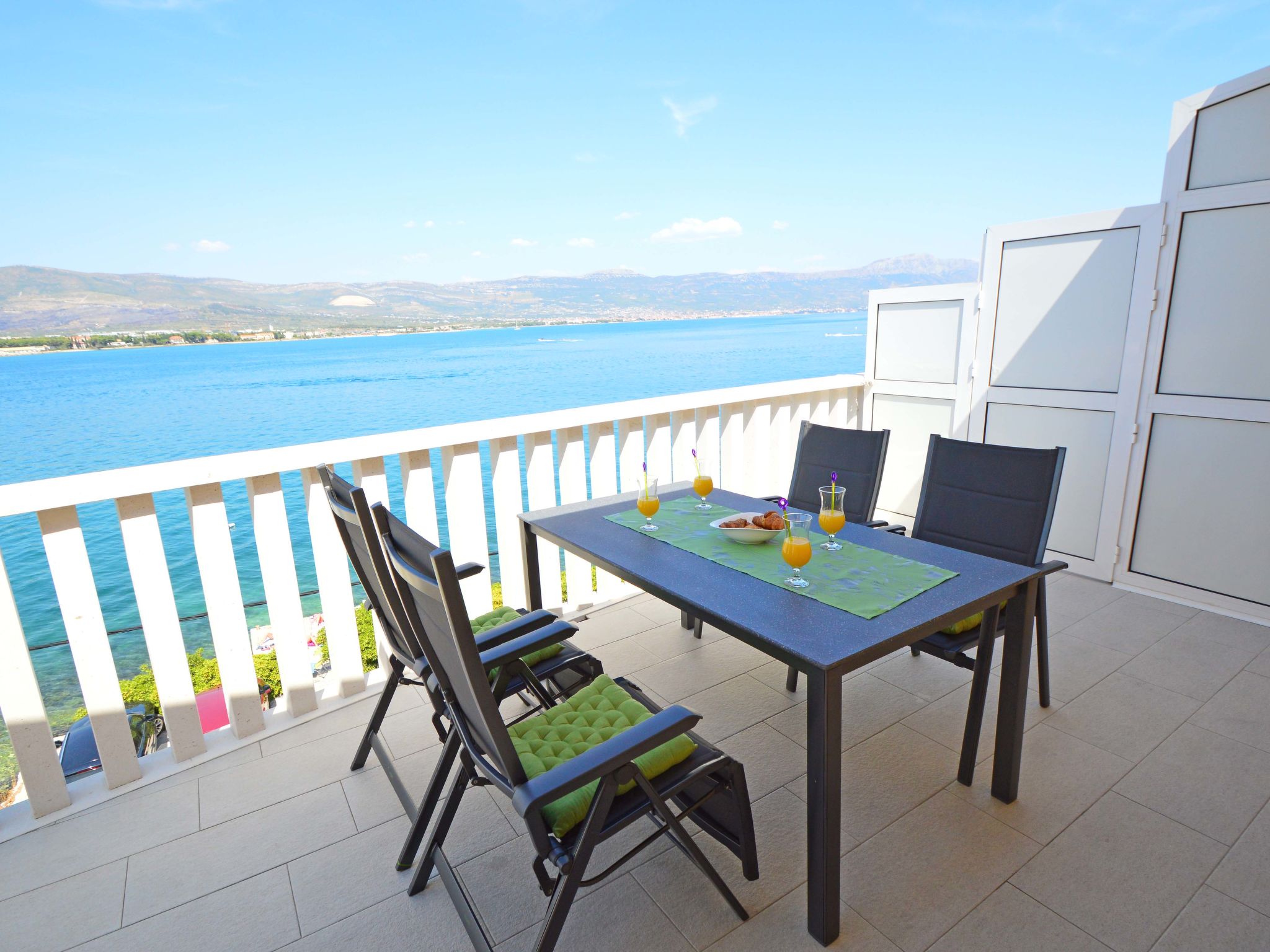 Mornar — Terrace (5 of 28)