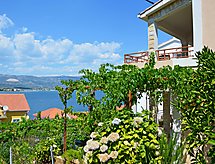 Vakantiehuis Snježana aan zee bij Trogir, 3 slaapkamers, zeezicht - thumbnail 6