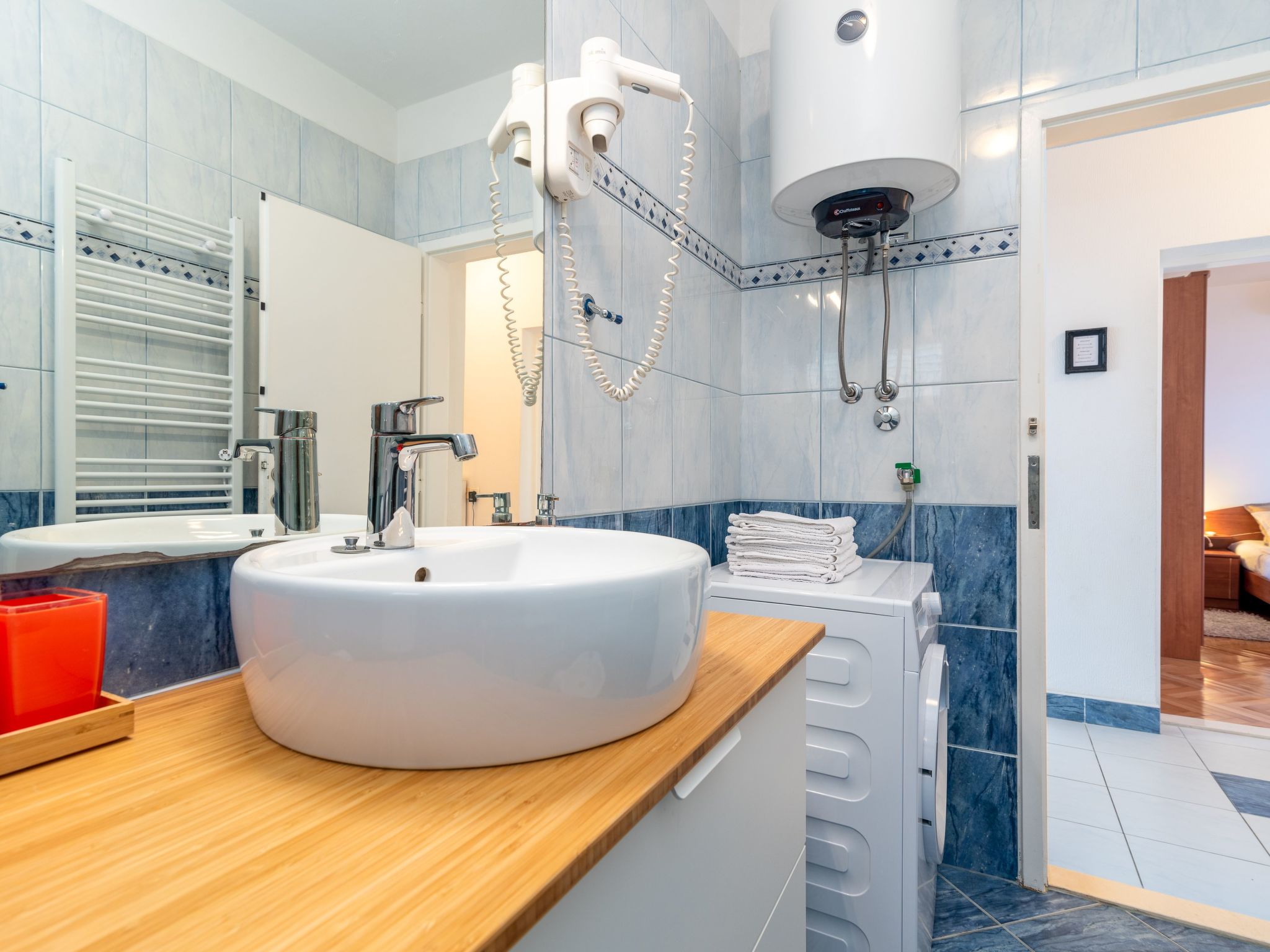 Wohnung Anita mit großem Balkon und Meerblick-Image-tags.info