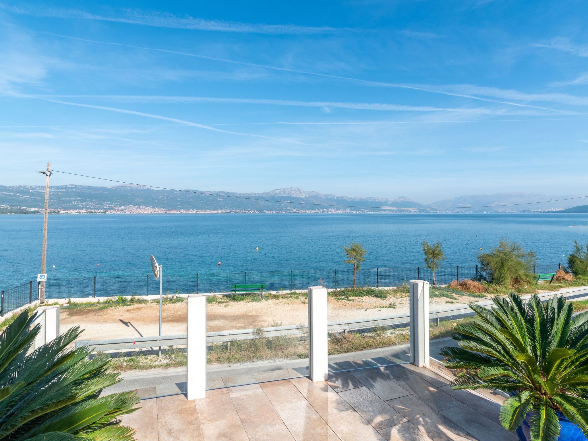 Wohnung Anita mit großem Balkon und Meerblick-Image-tags.info