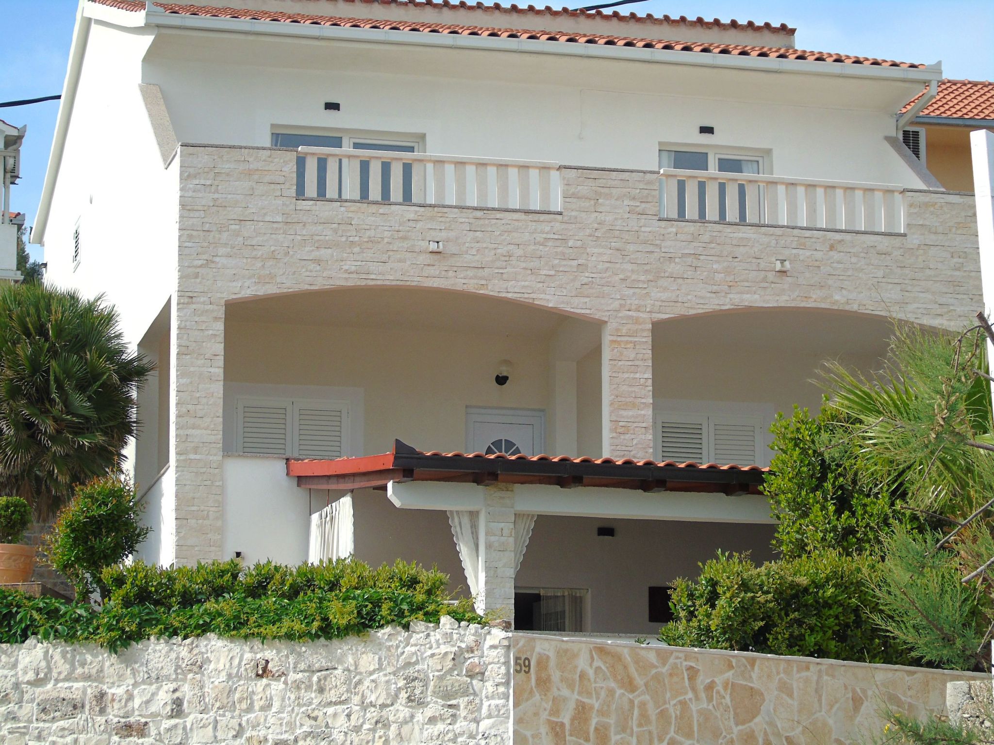 Geräumige Ferienwohnung mit Meerblick-Binnen