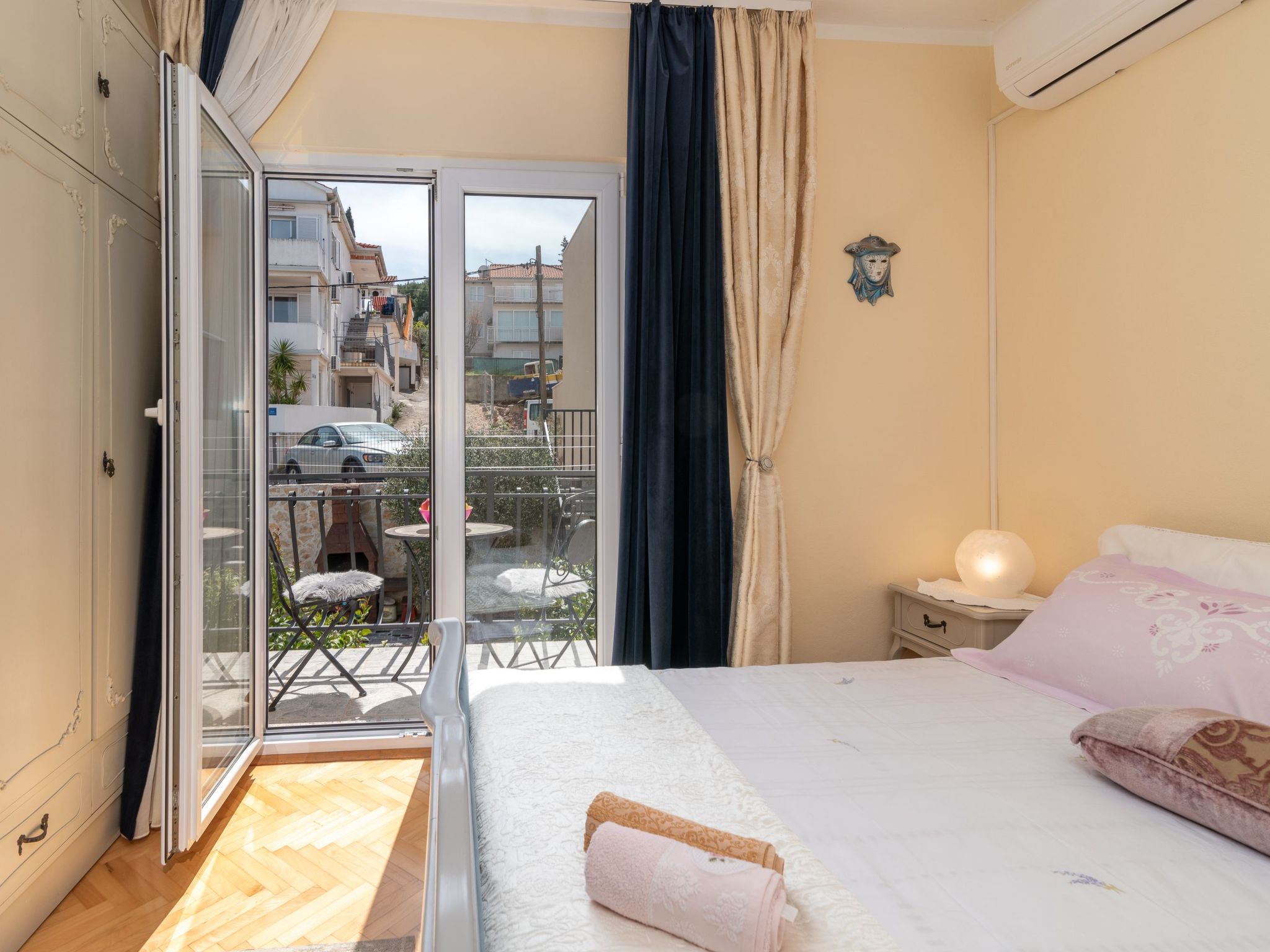 Geräumige Ferienwohnung mit Meerblick-Binnen