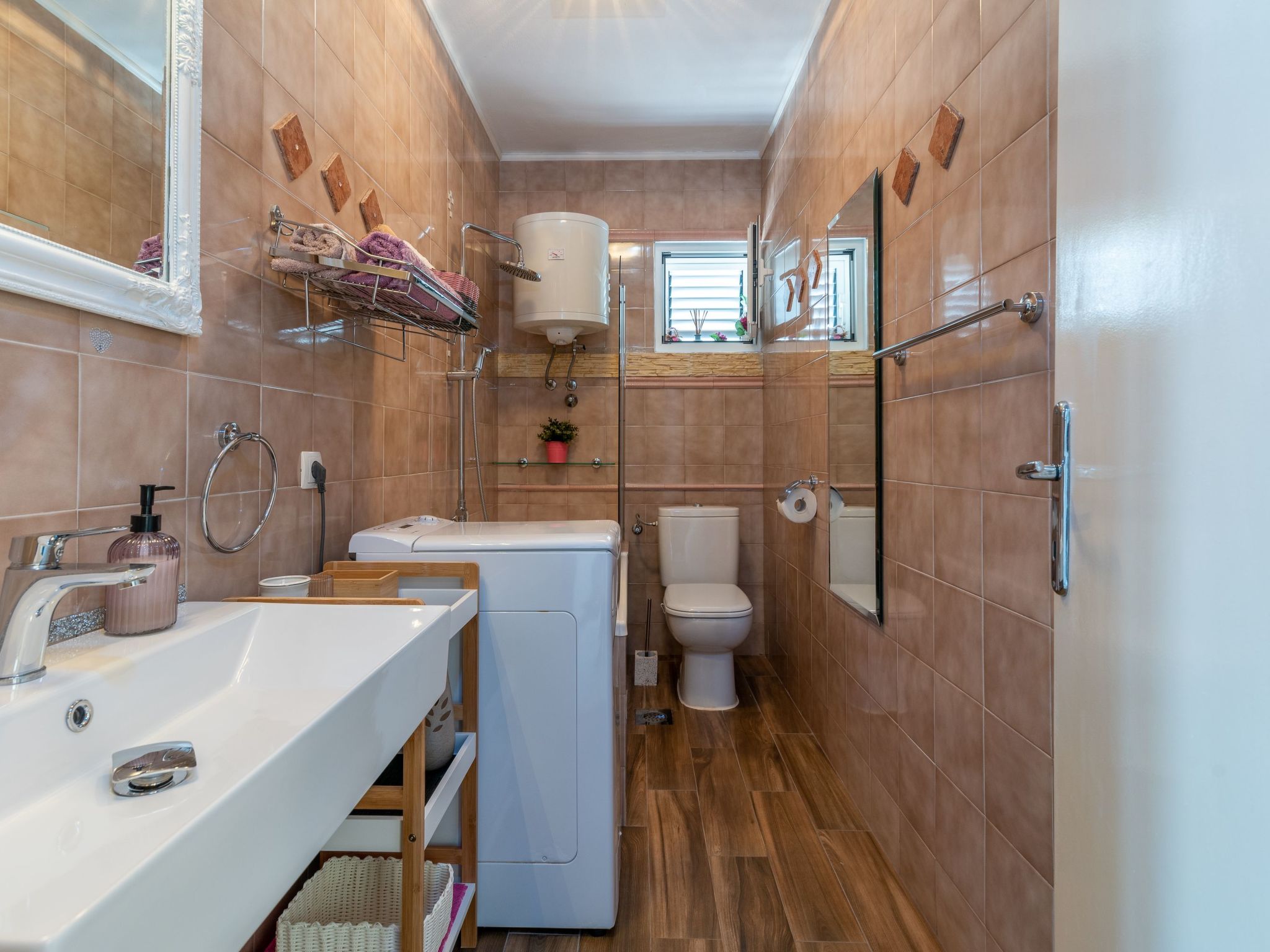 Geräumige Ferienwohnung mit Meerblick-Binnen