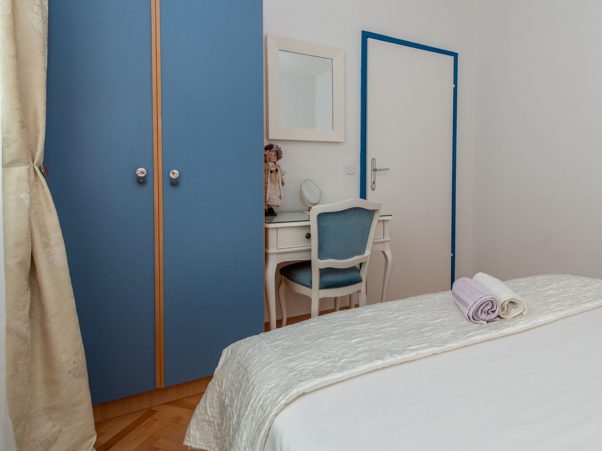 Geräumige Ferienwohnung mit Meerblick-Binnen