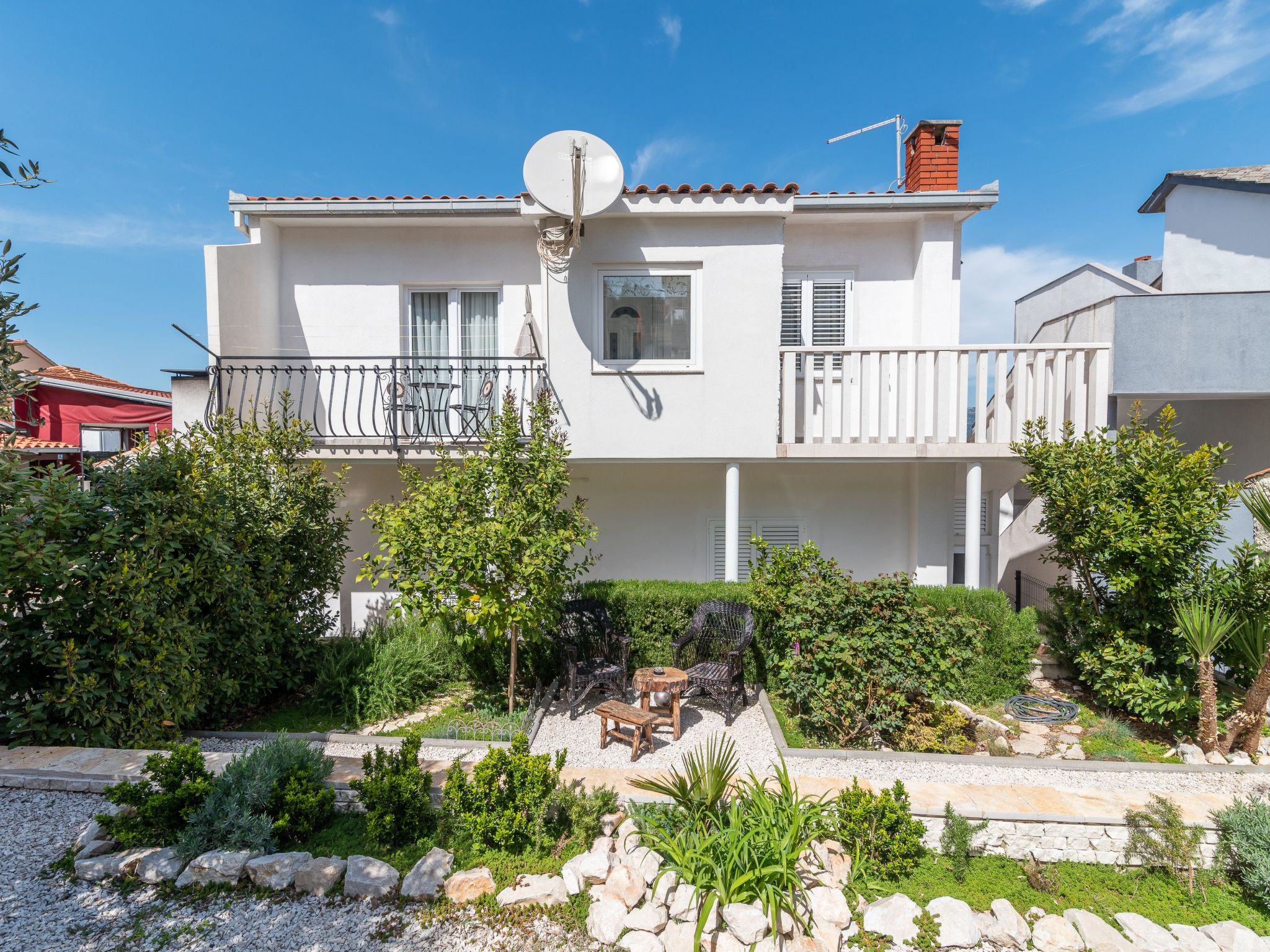 Geräumige Ferienwohnung mit Meerblick-Binnen
