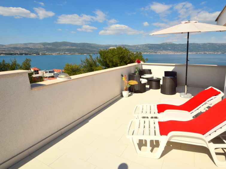 Search and Stay destination Slatine, Splitsko-dalmatinska županija - Croatia from AU$ 136. Anđa