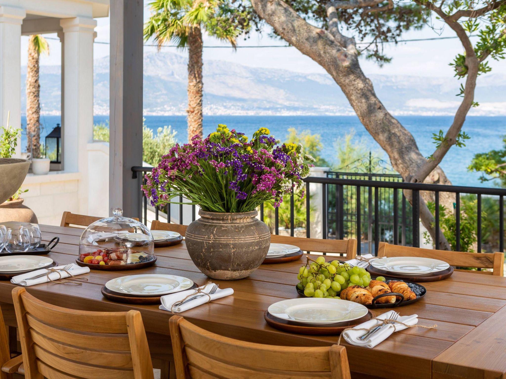 Villa L'orizzonte mit Außenküche in der Nähe von Trogir-Binnen