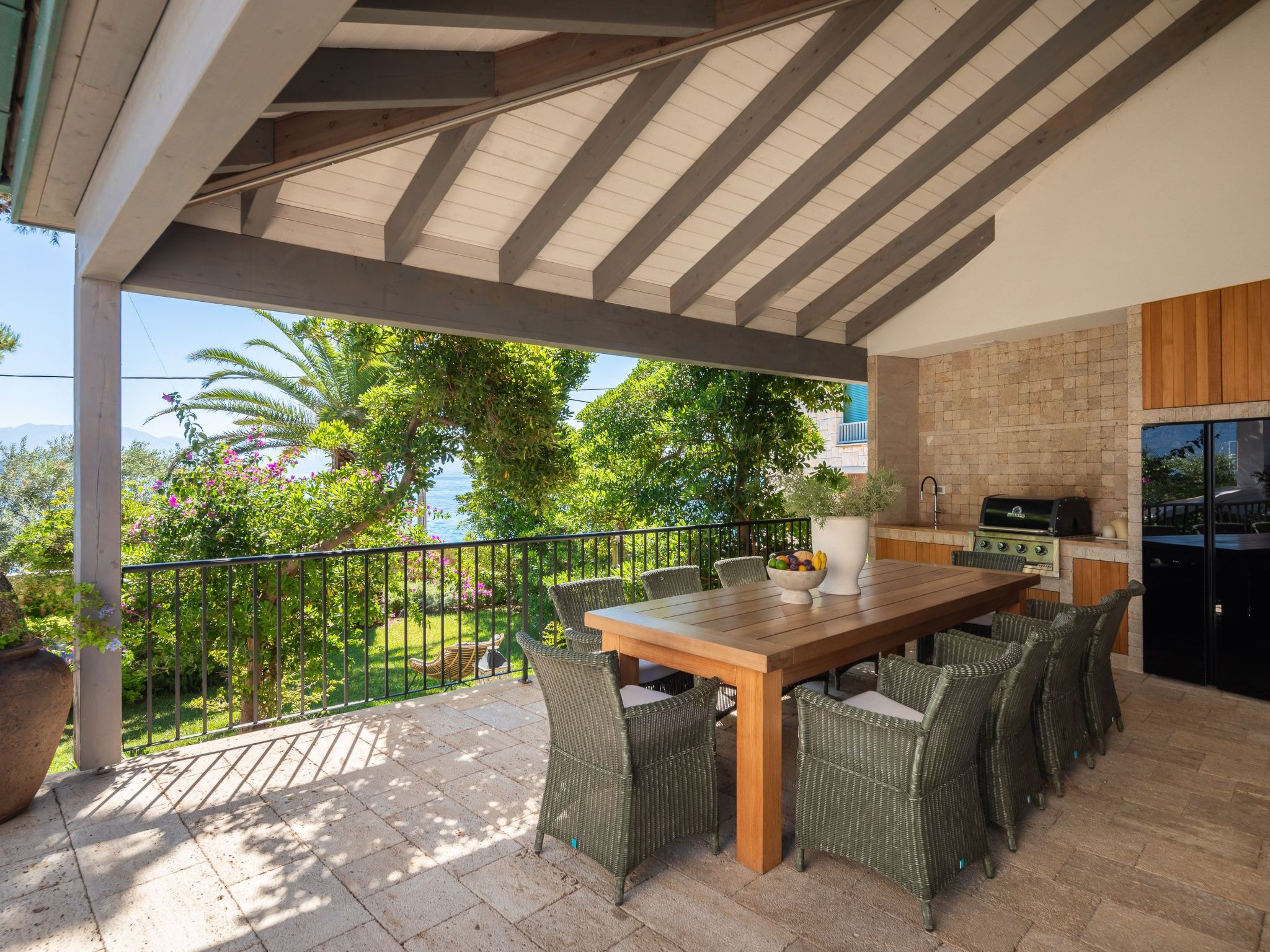 Villa L'orizzonte mit Außenküche in der Nähe von Trogir-Binnen