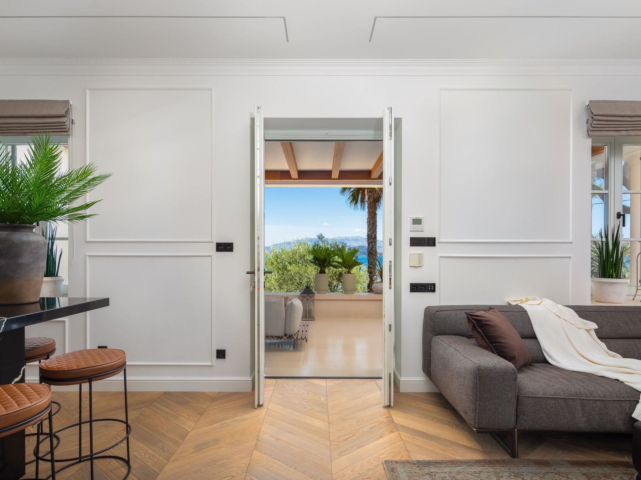 Villa L'orizzonte mit Außenküche in der Nähe von Trogir-Binnen