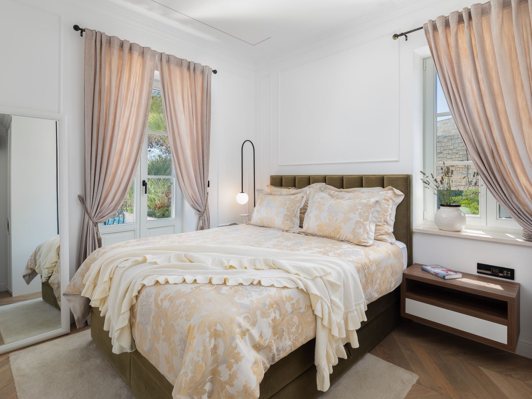 Villa L'orizzonte mit Außenküche in der Nähe von Trogir-Binnen