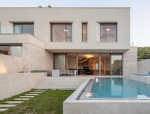 Luxuriöse Villa Aqua