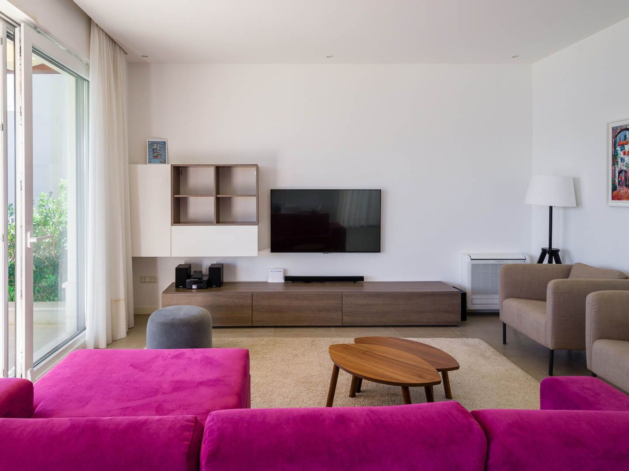 Luxuriöse Villa Golden C am Strand mit Pool-Image-tags.info