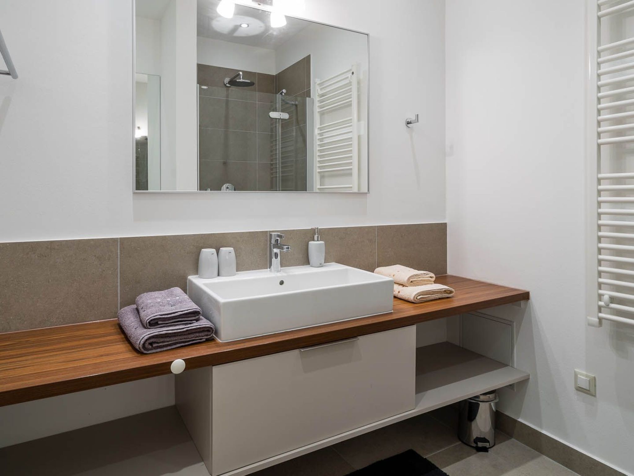 Luxuriöse Villa Golden C am Strand mit Pool-Image-tags.info