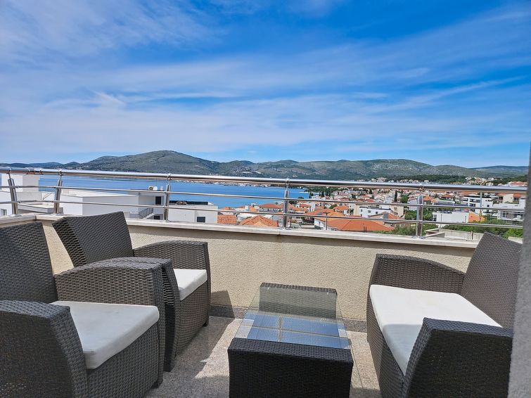 Mary & Klara - Trogir