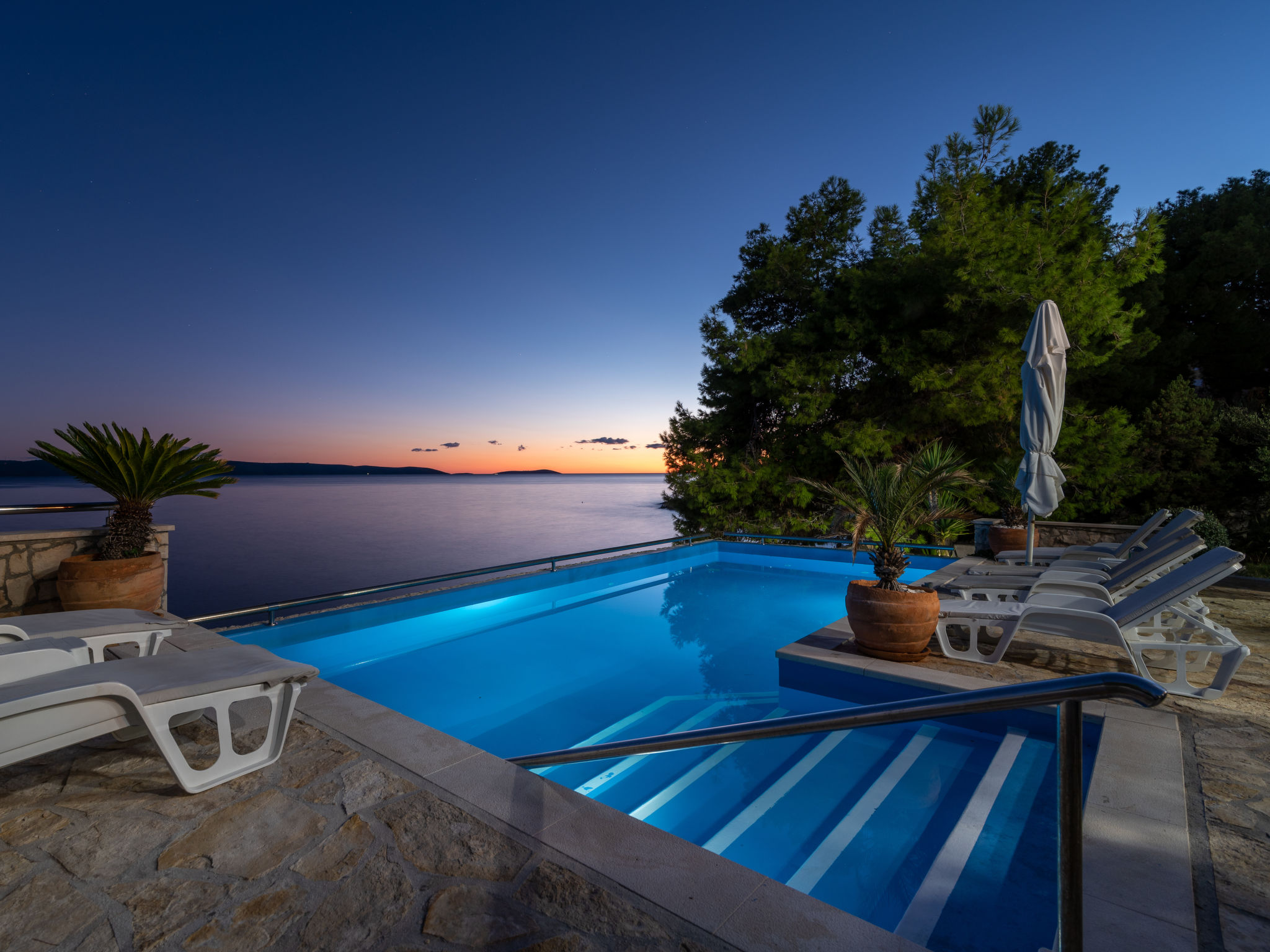 Villa Pinia: Direct aan zee bij Trogir met privézwembad en weids uitzicht - foto 20
