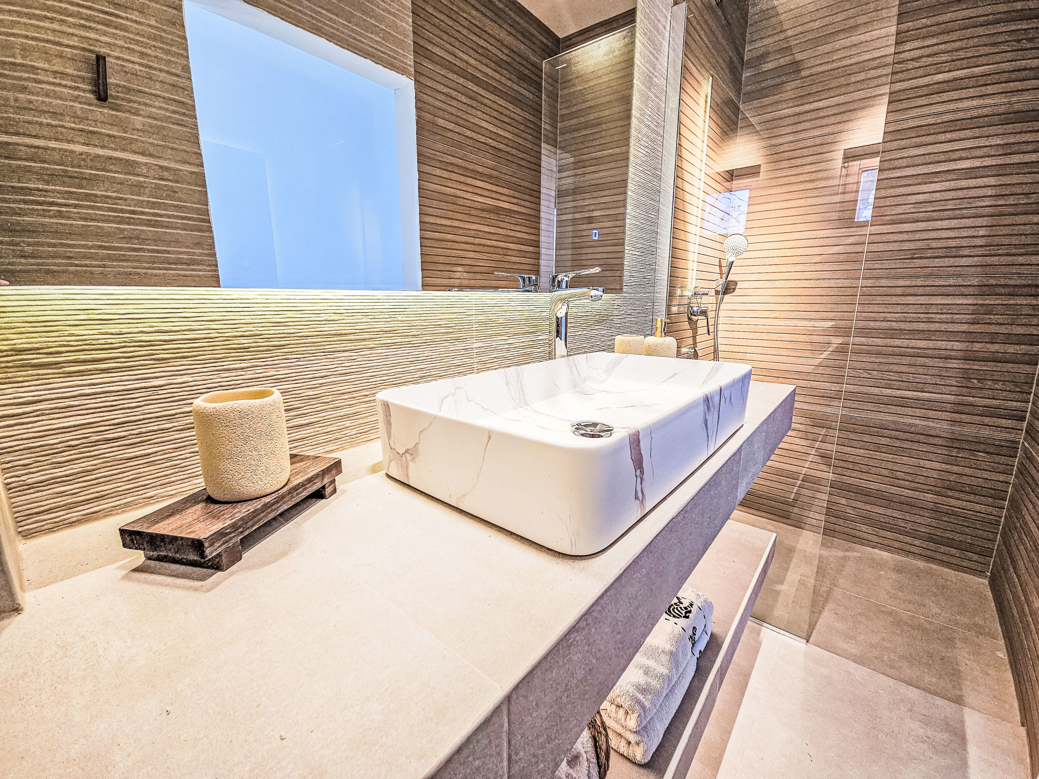 Villa Pinia — Bathroom / Wellness (4 of 31)