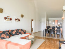 Mi Mara: Stijlvol appartement aan zee in Okrug Gornji, nabij Trogir - thumbnail 2