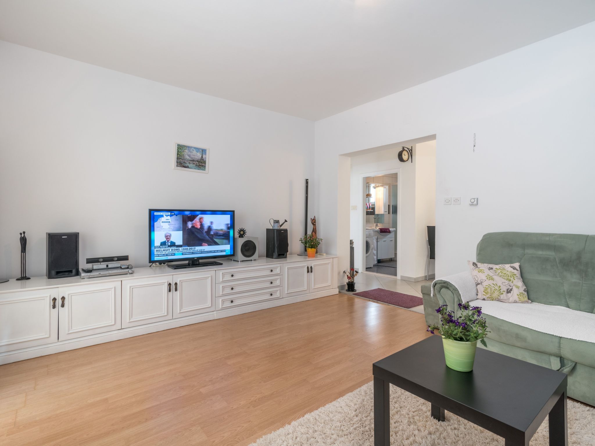 Apartment mit zwei Schlafzimmern und Meerblick-Image-tags.info