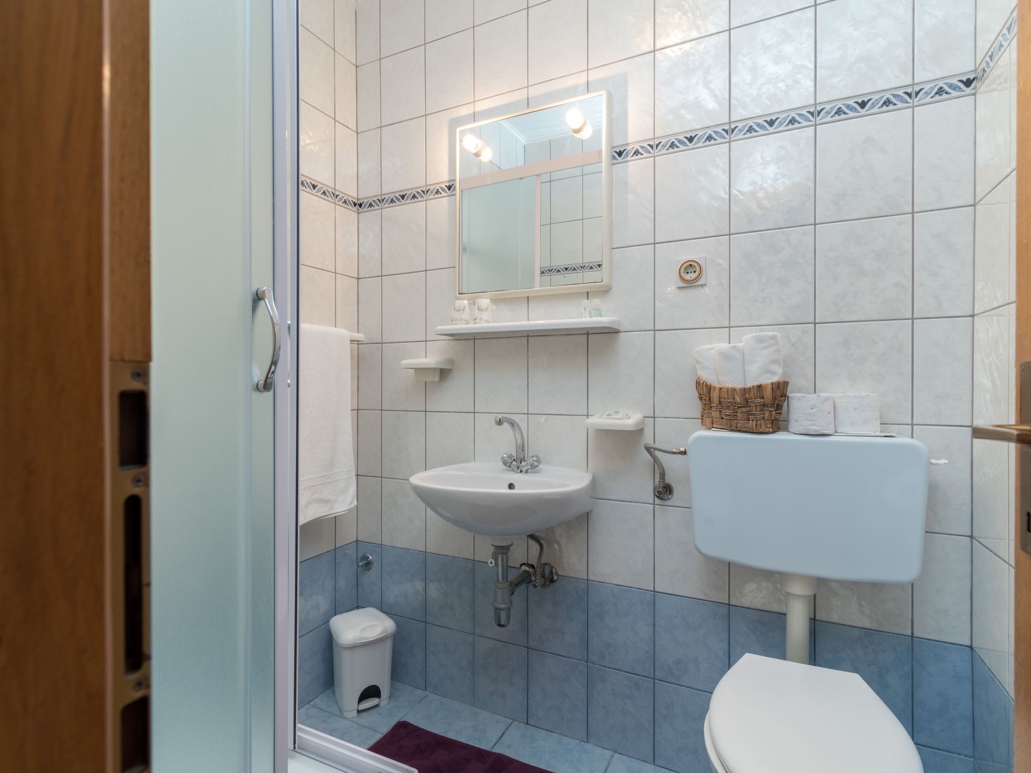 Apartment mit zwei Schlafzimmern und eigenem Balkon-Image-tags.info