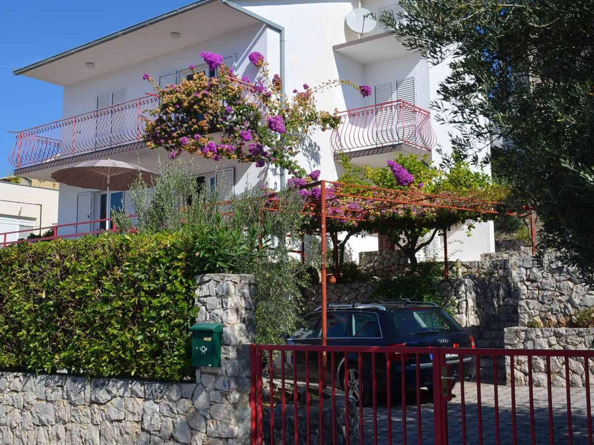 Villa Prana-Draußen