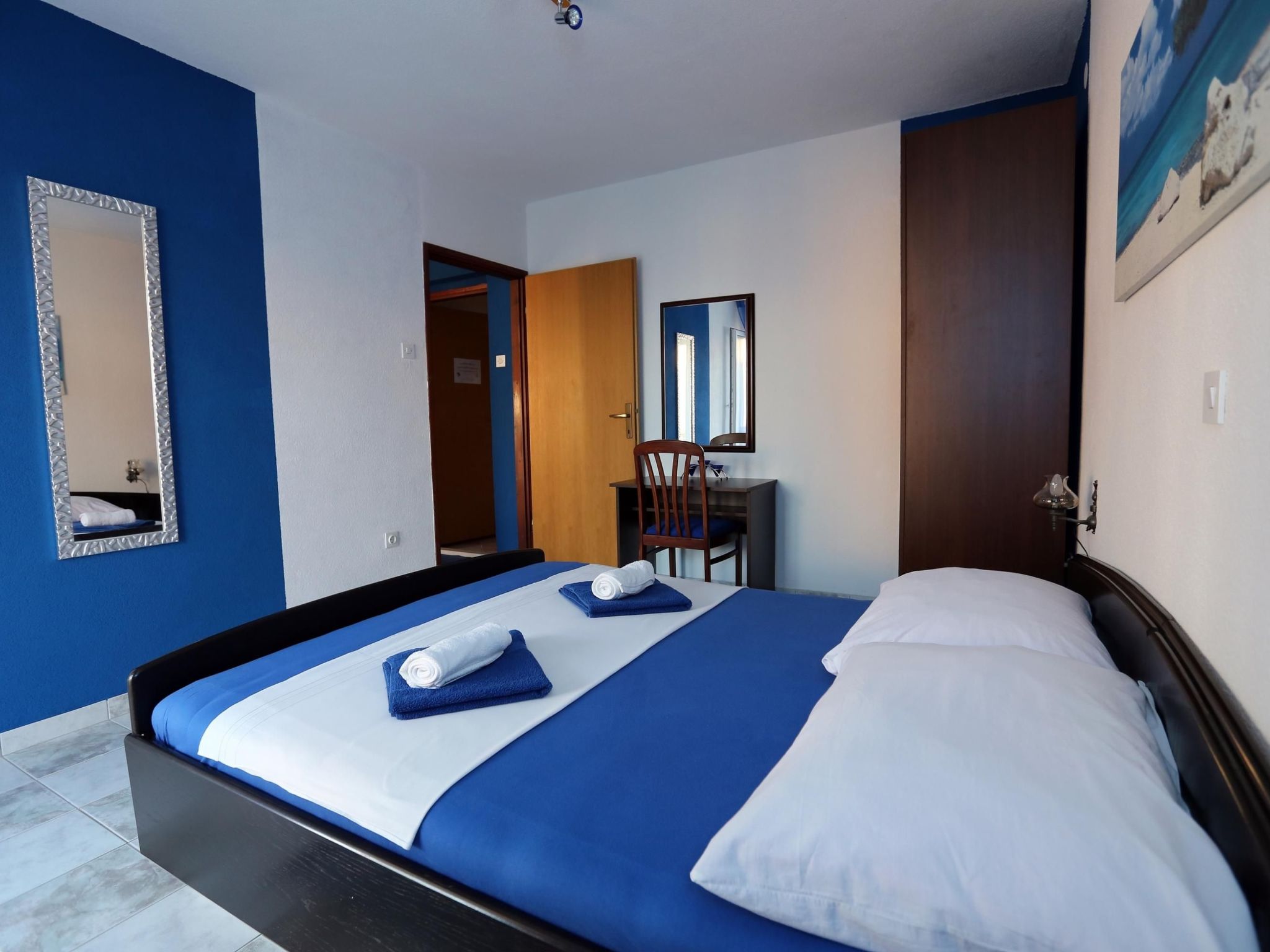 Villa Mediteran, kleine Ferienwohnung mit Balkon-Drinnen