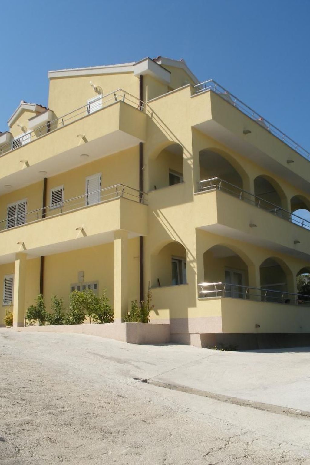 Schöne Ferienvilla Luna-Outside