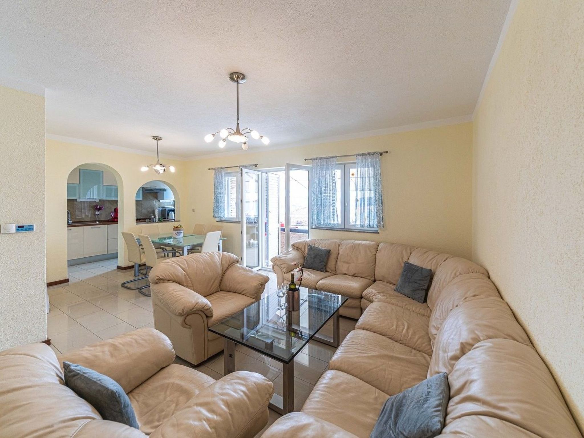 Villa Urban in Trogir mit privatem beheiztem Pool-Binnen