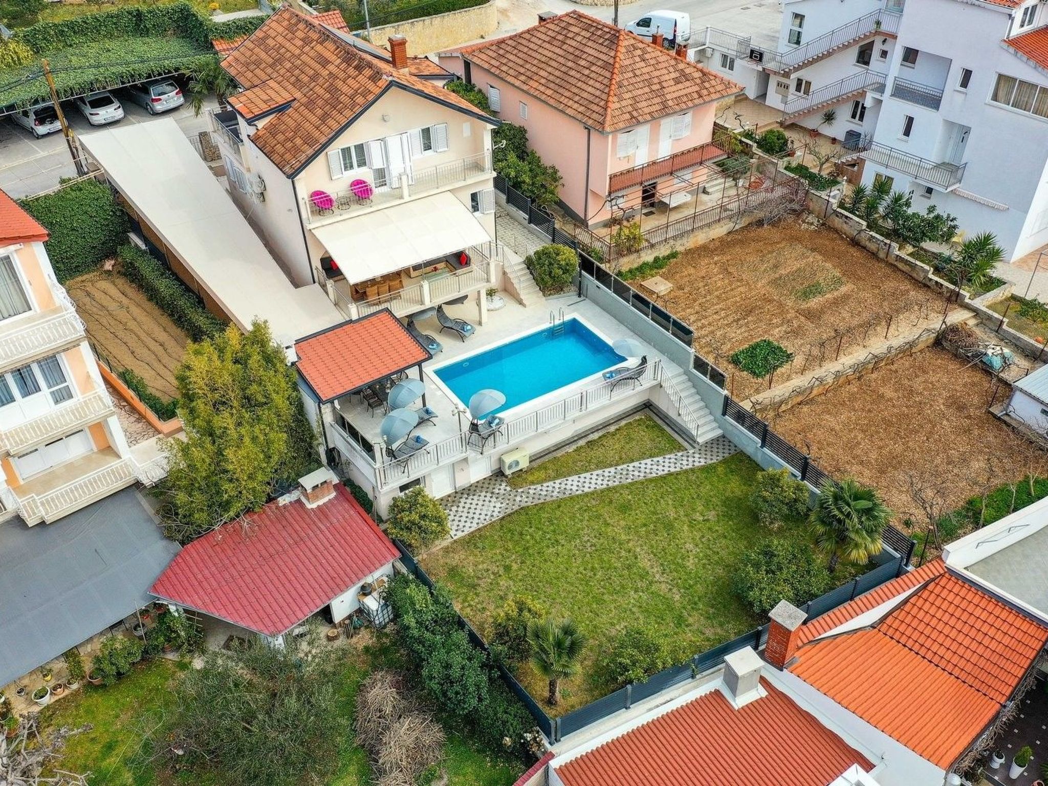 Villa Urban in Trogir mit privatem beheiztem Pool-Binnen