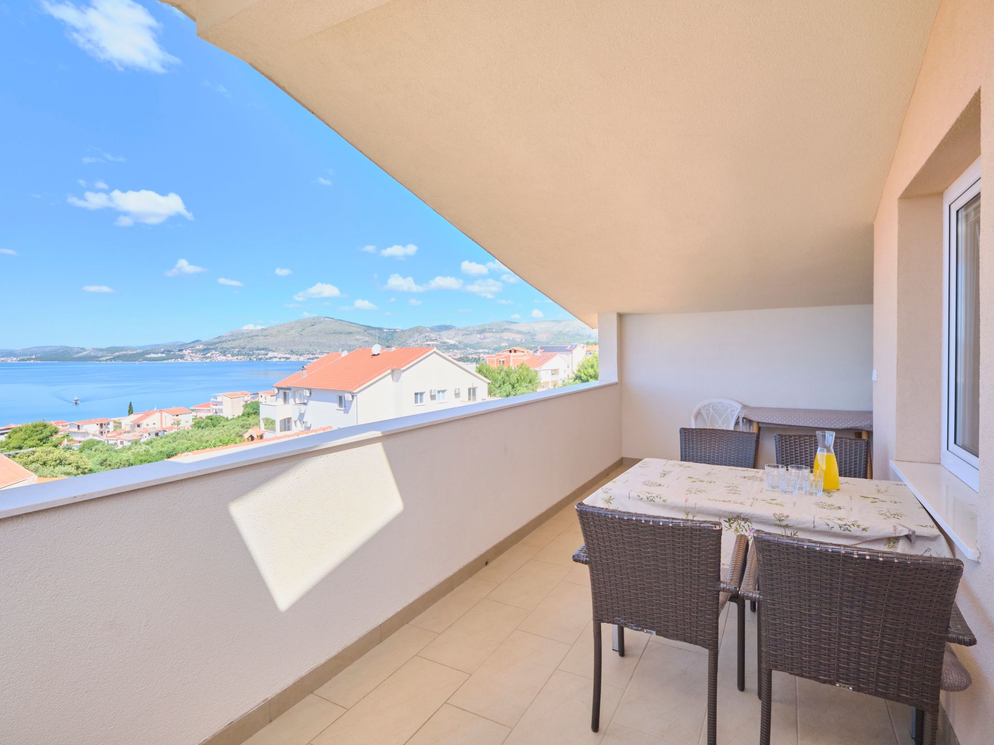 Wohnung Meri 2 in Okrug Gornji