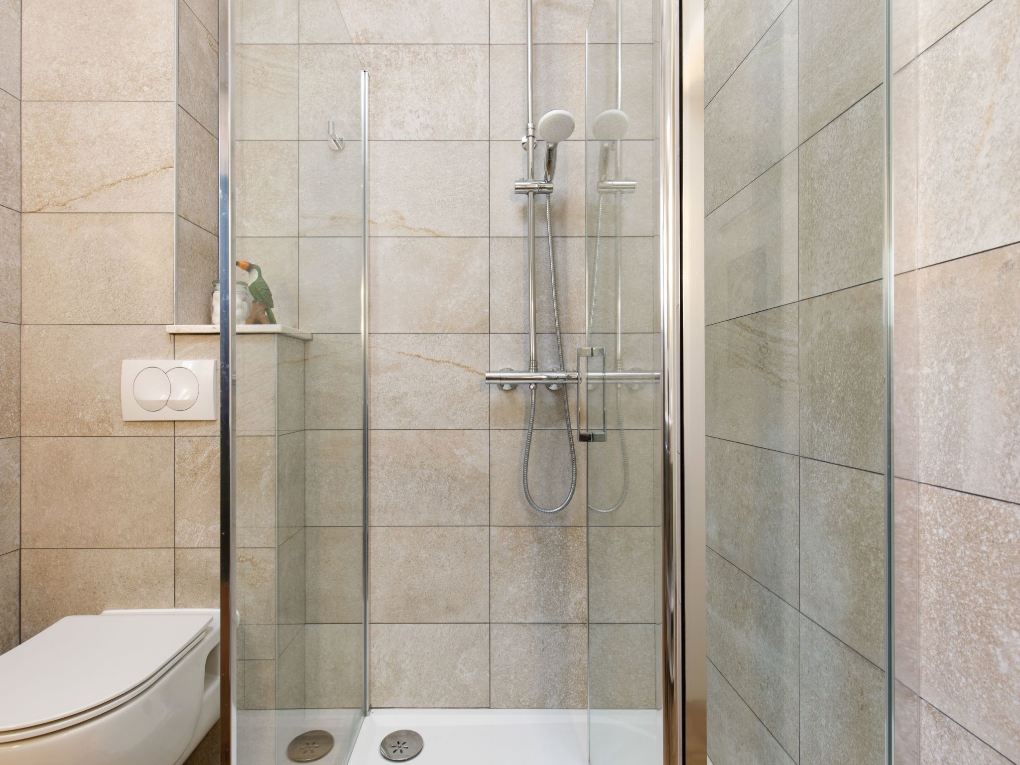 "Villa Anadea" mit Whirlpool-Drinnen