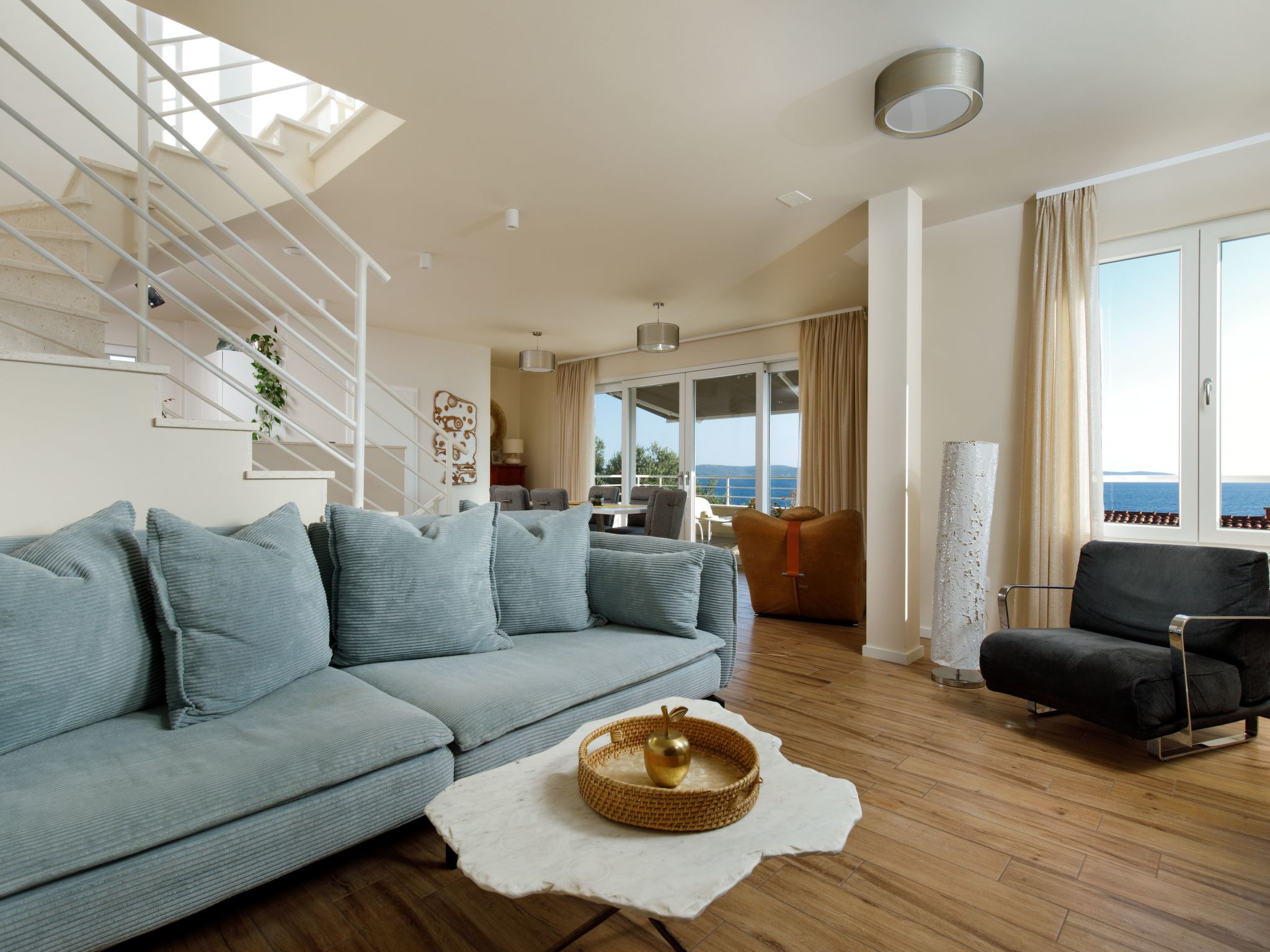 "Villa Anadea" mit Whirlpool-Drinnen