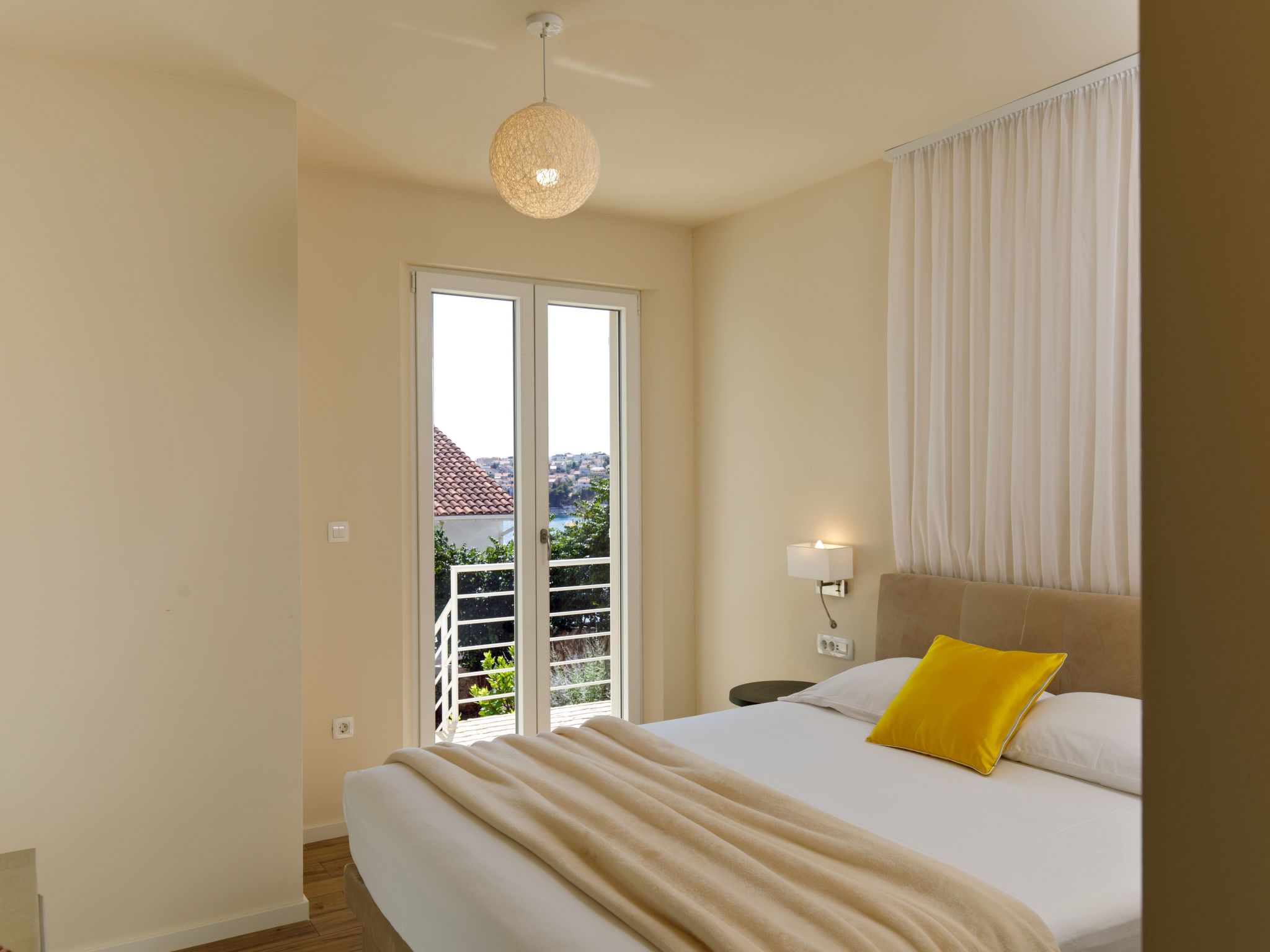 "Villa Anadea" mit Whirlpool-Drinnen