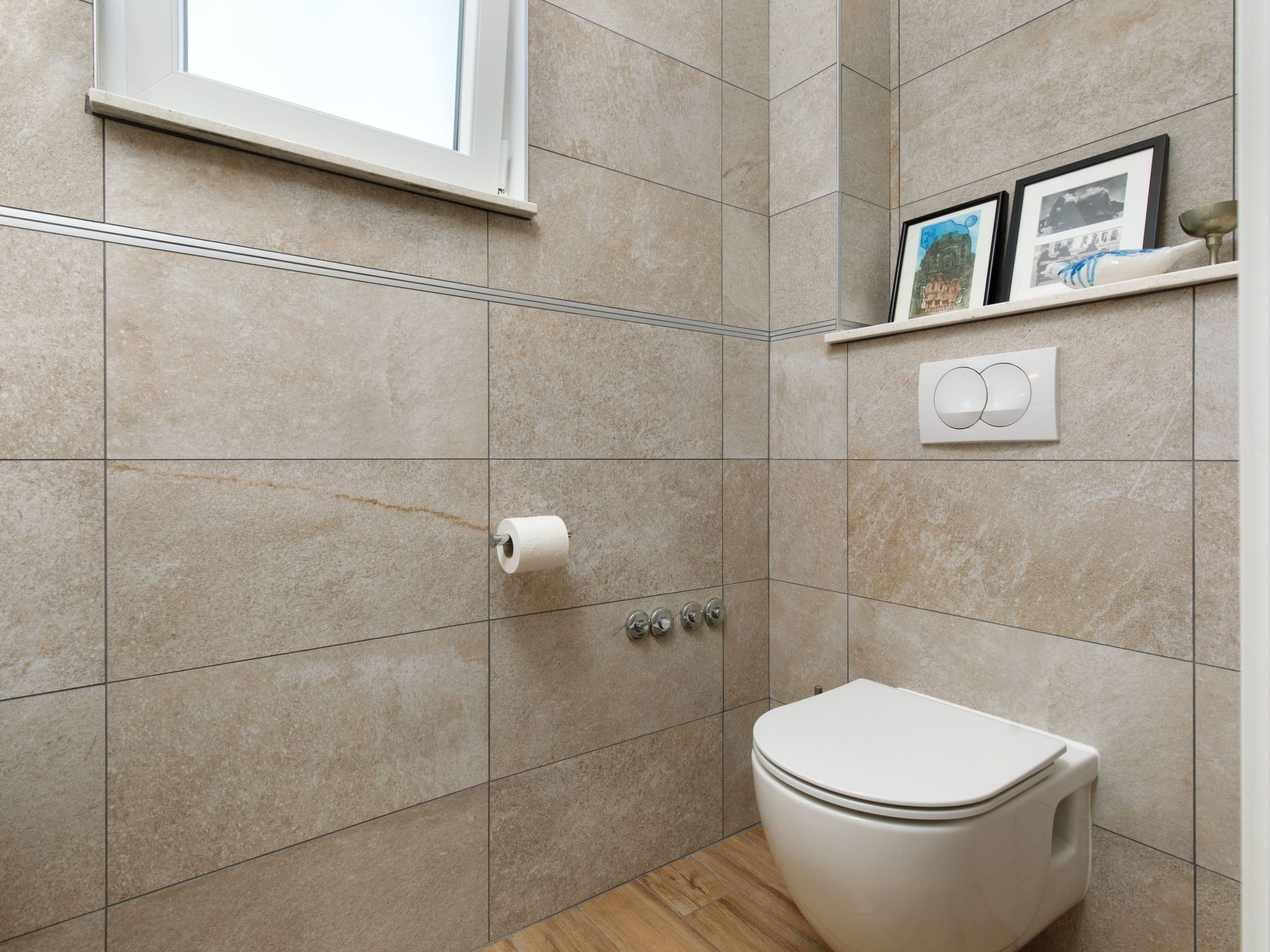 "Villa Anadea" mit Whirlpool-Drinnen