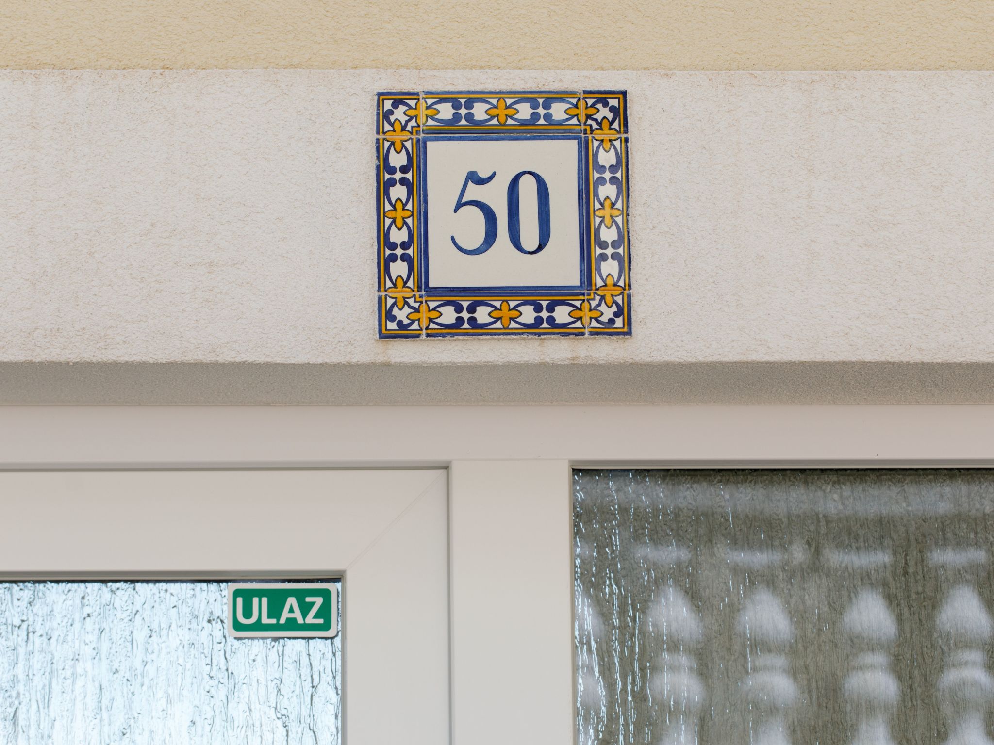 "Villa Anadea" mit Whirlpool-Drinnen