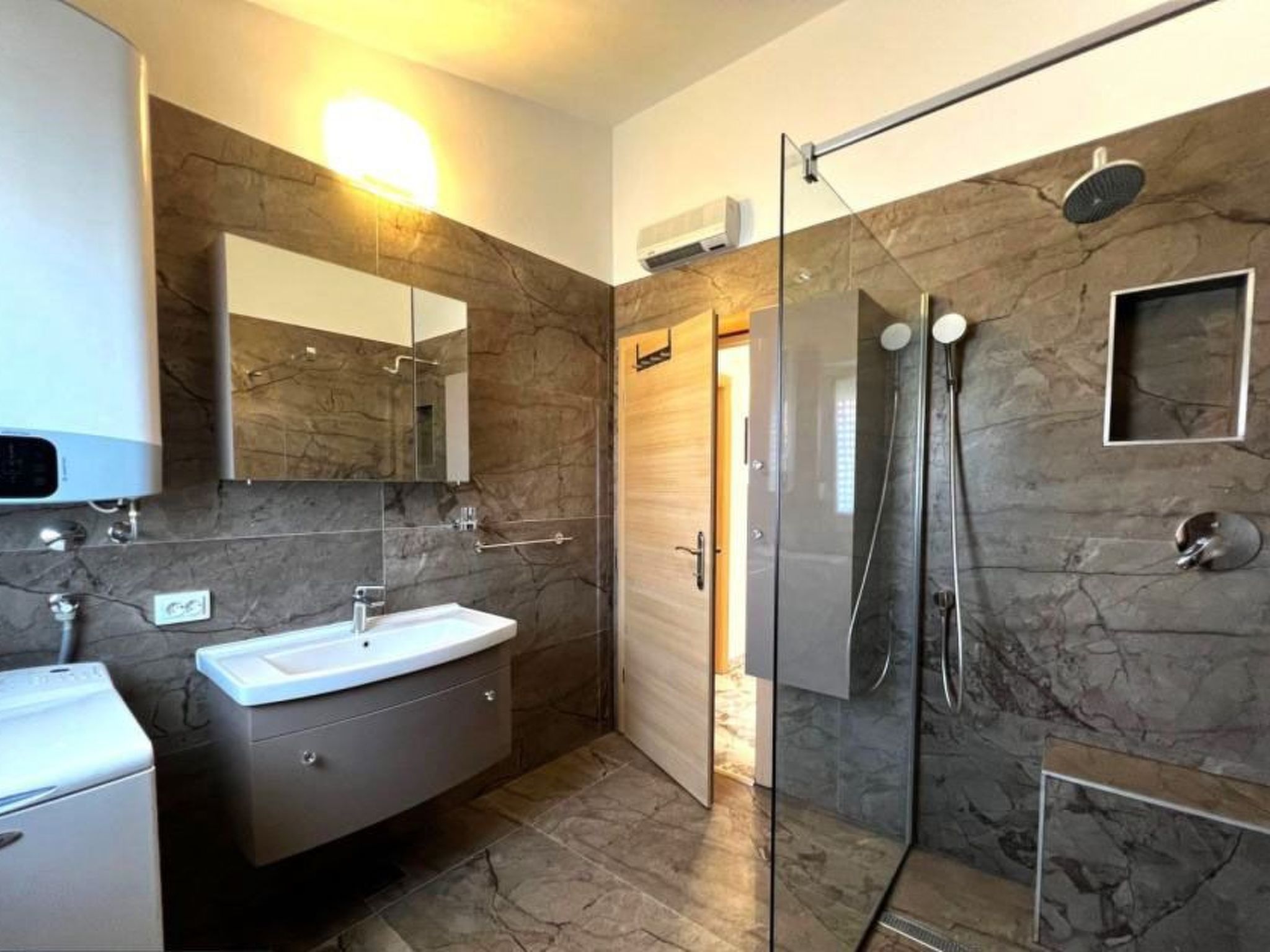 Komfortabeles Apartment im Süden von Ciovo-Image-tags.info