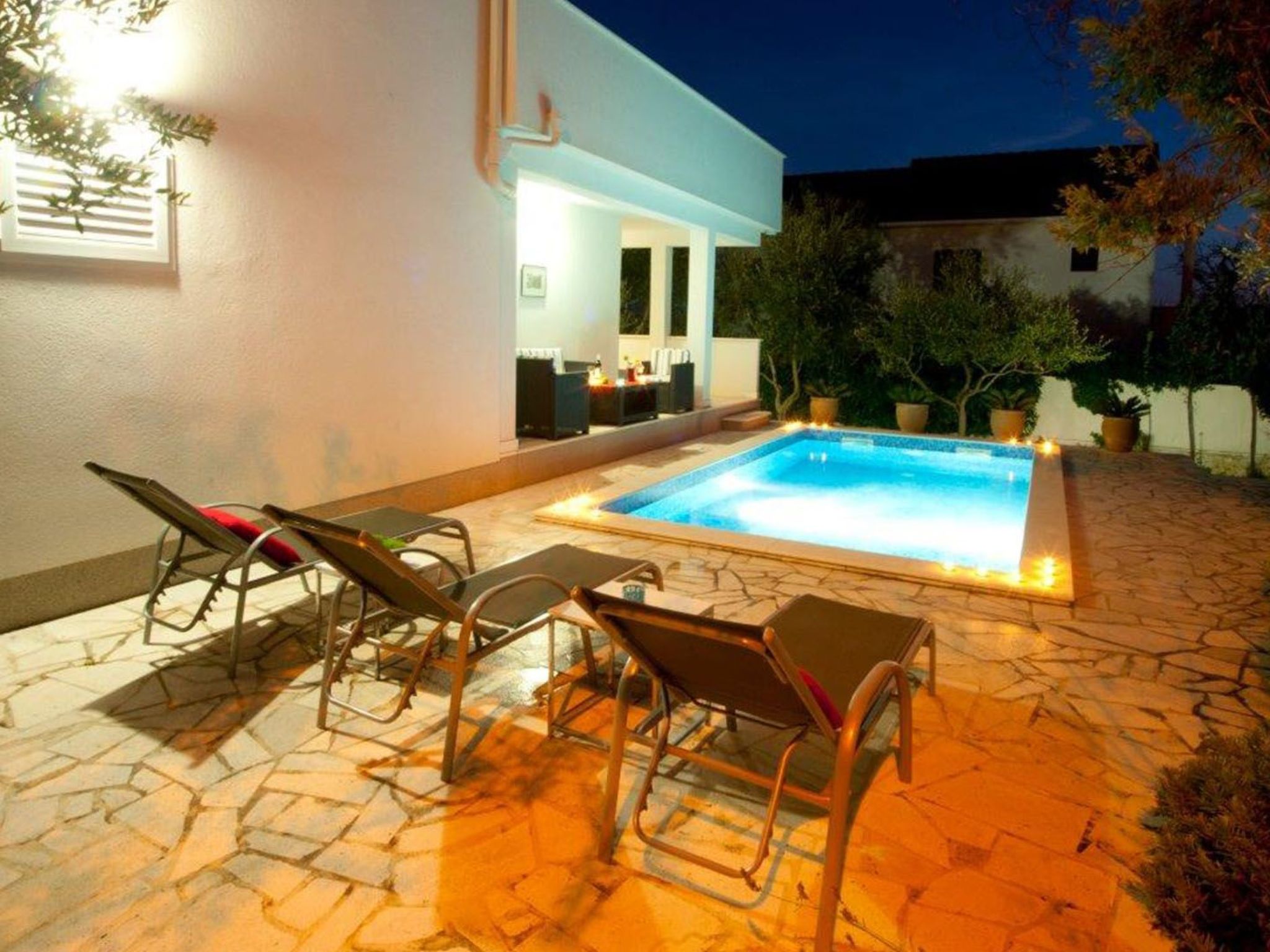Vakantiehuis met privé zwembad in Trogir/Okrug Donji (Kroatië) voor 5 personen
