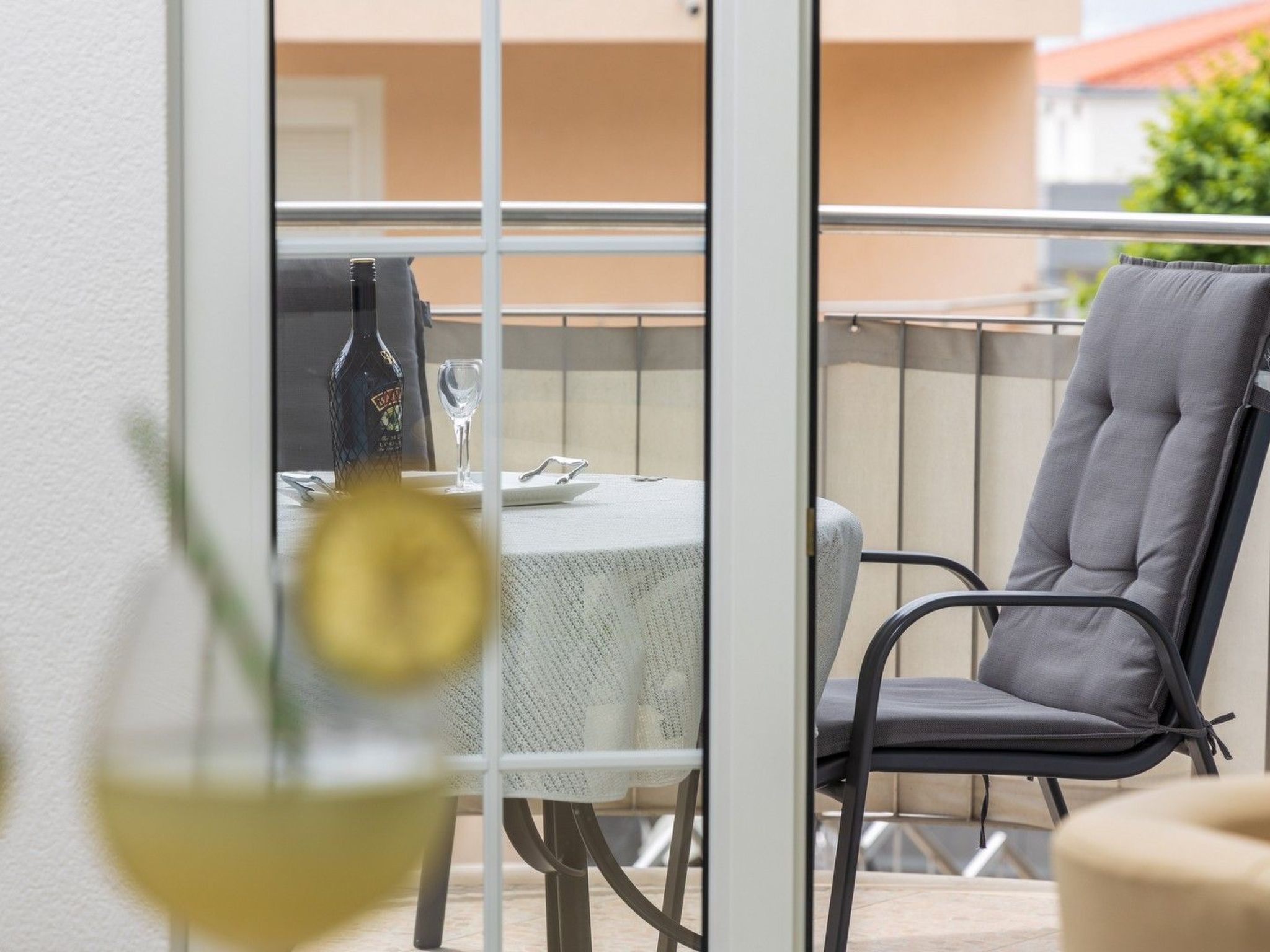 Wohnung in Okrug Gornji mit Garten und Grill-Image-tags.info